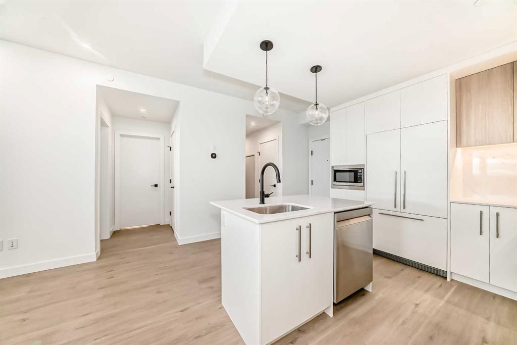 Picture for 817, 8375 Broadcast Avenue SW