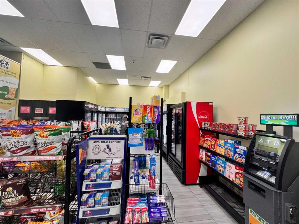 Picture for 122, 30 Crestridge Common SW