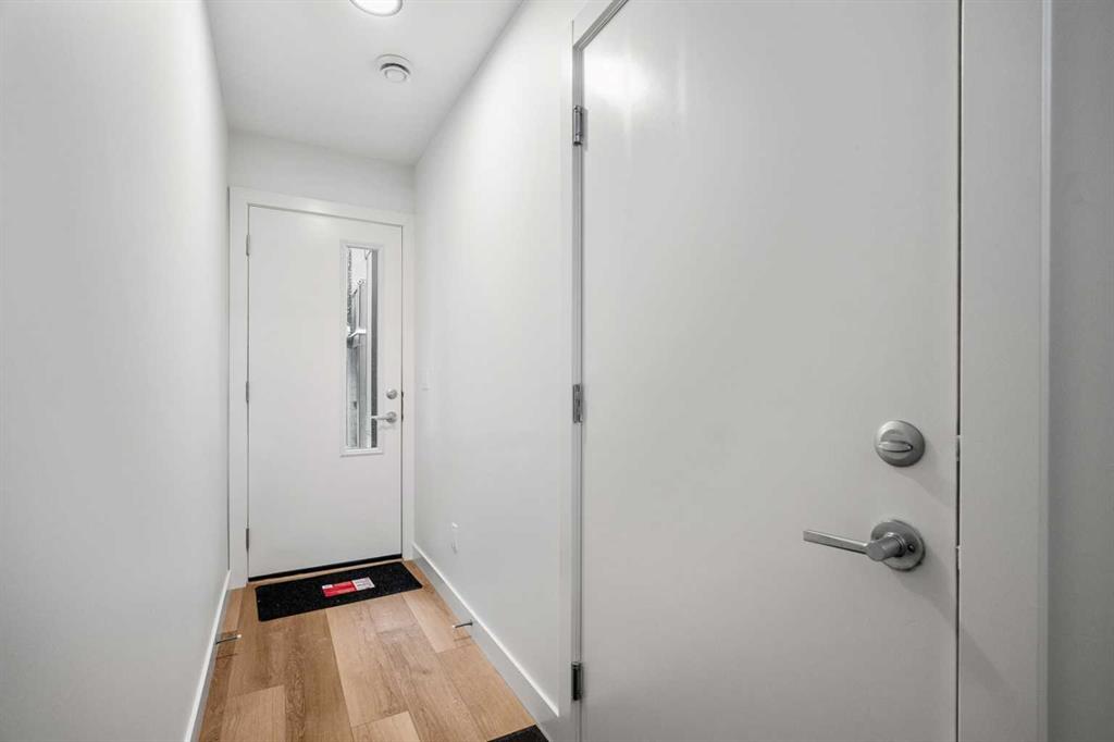 Picture for 202, 550 Seton Circle SE