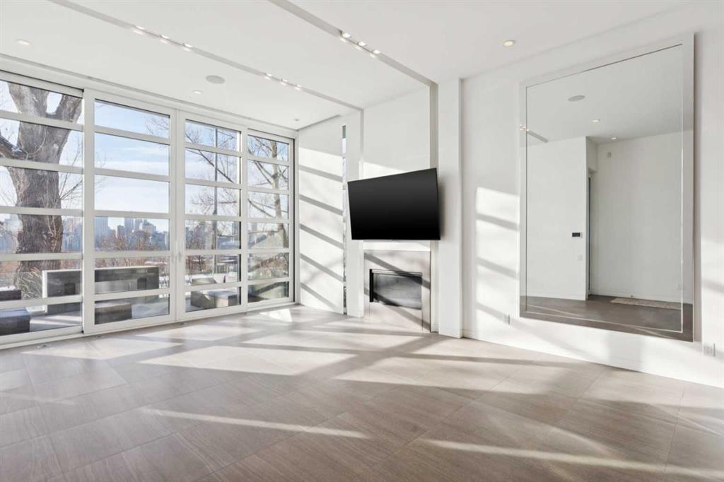 Picture for 530 Crescent Road NW