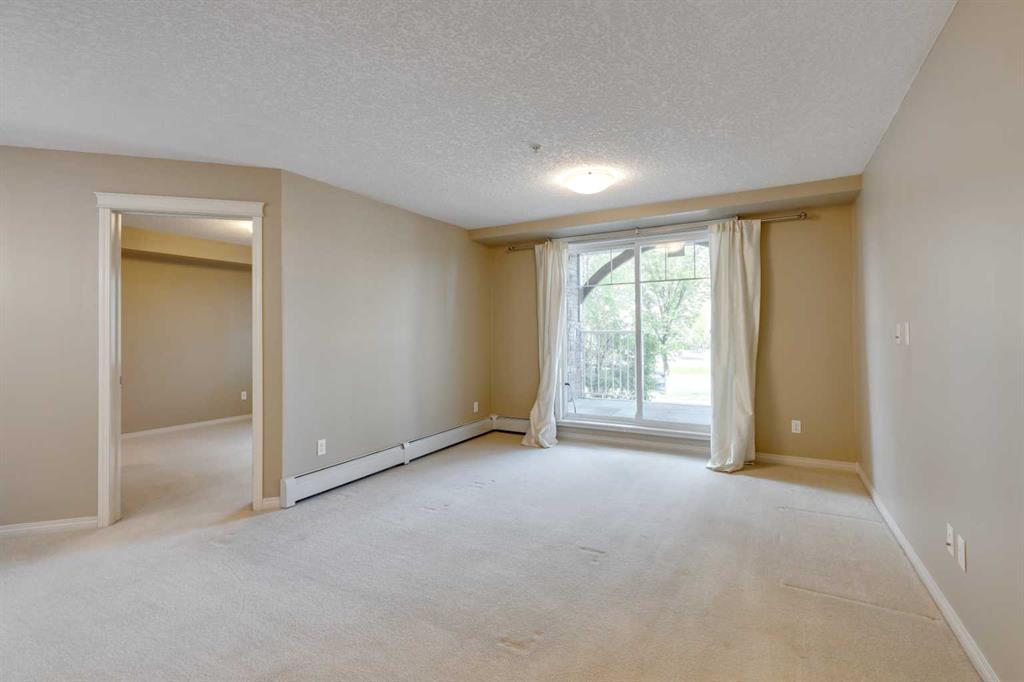 Picture for 106, 304 Cranberry Park SE