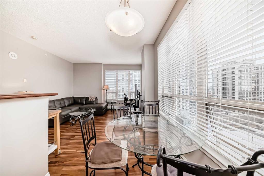 Picture for 1115, 1053 10 Street SW