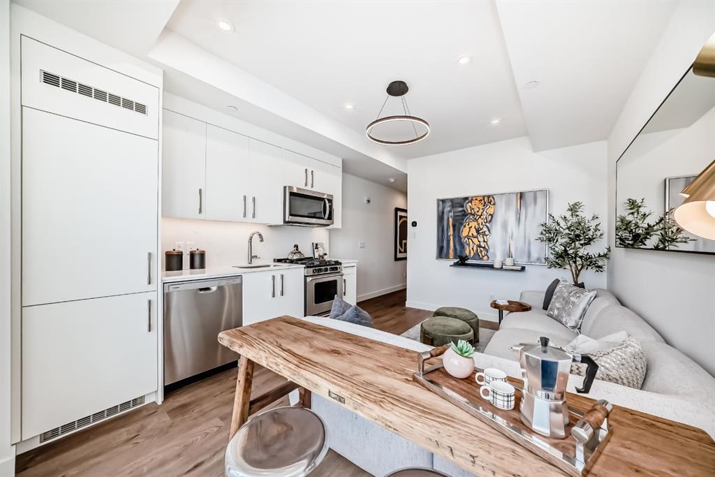 Picture for 236, 110 18A Street NW