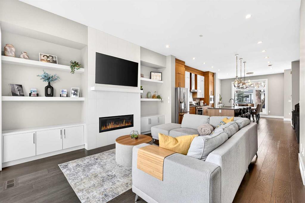 Picture for 3736 44 Street SW