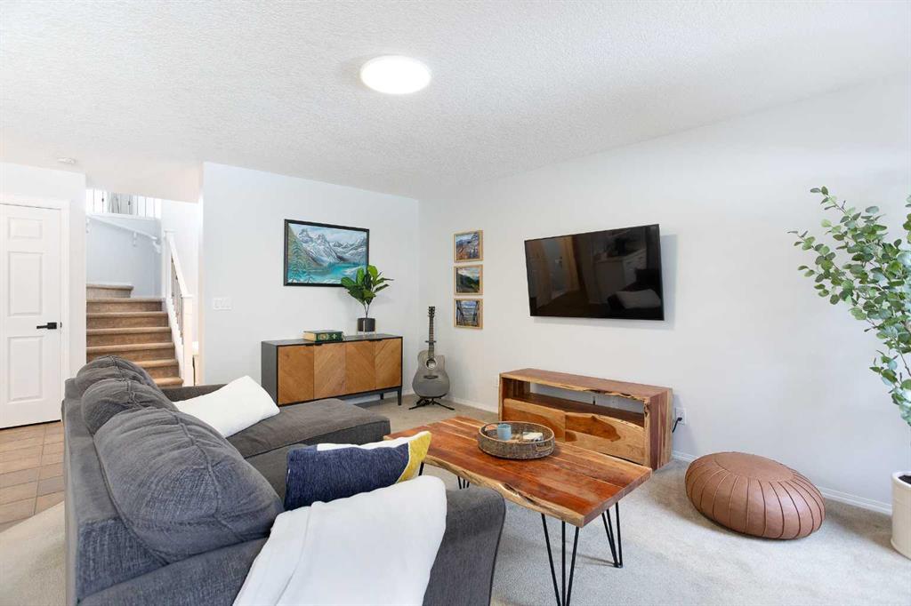 Picture for 54 Springborough Point SW