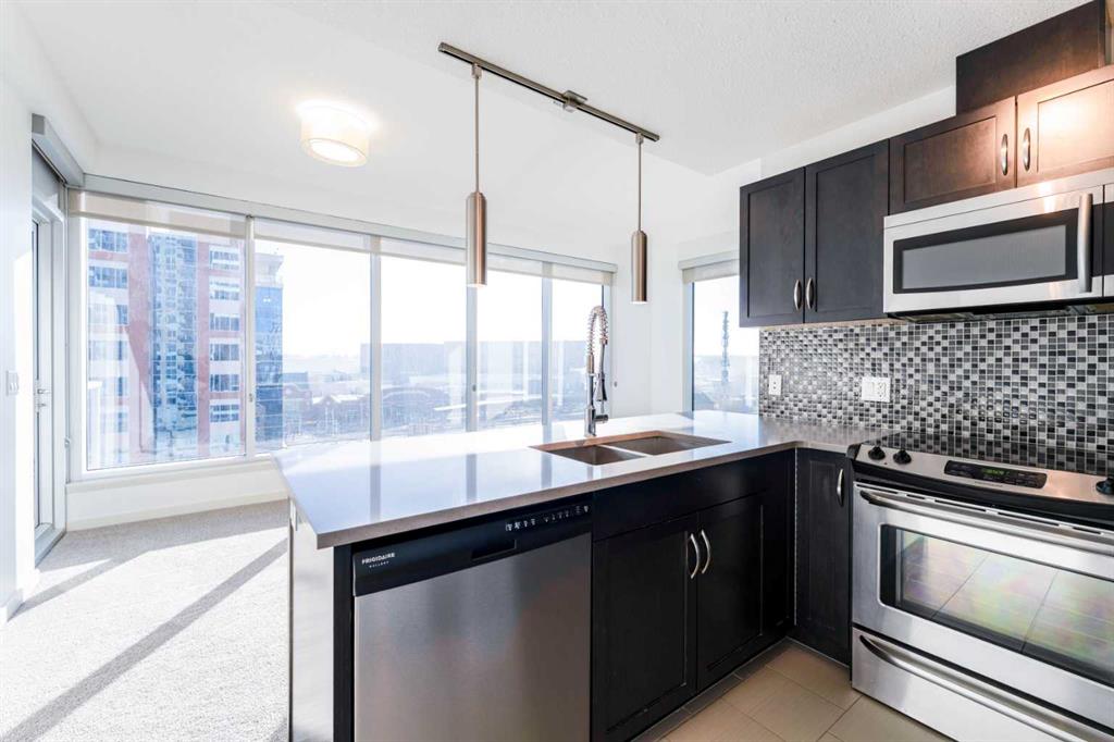 Picture for 602, 1320 1 Street 