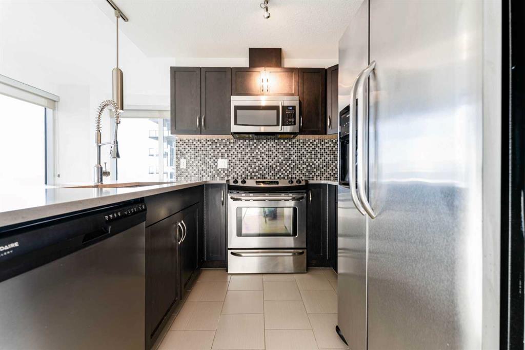 Picture for 602, 1320 1 Street 