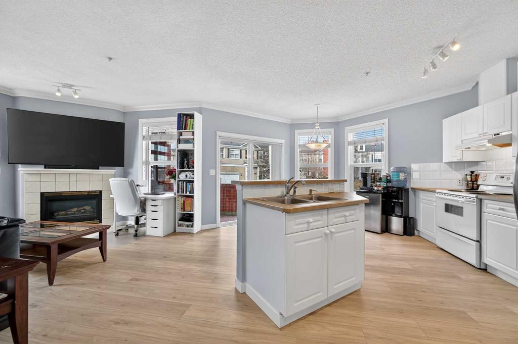 Picture for 102, 78 Prestwick Gardens SE