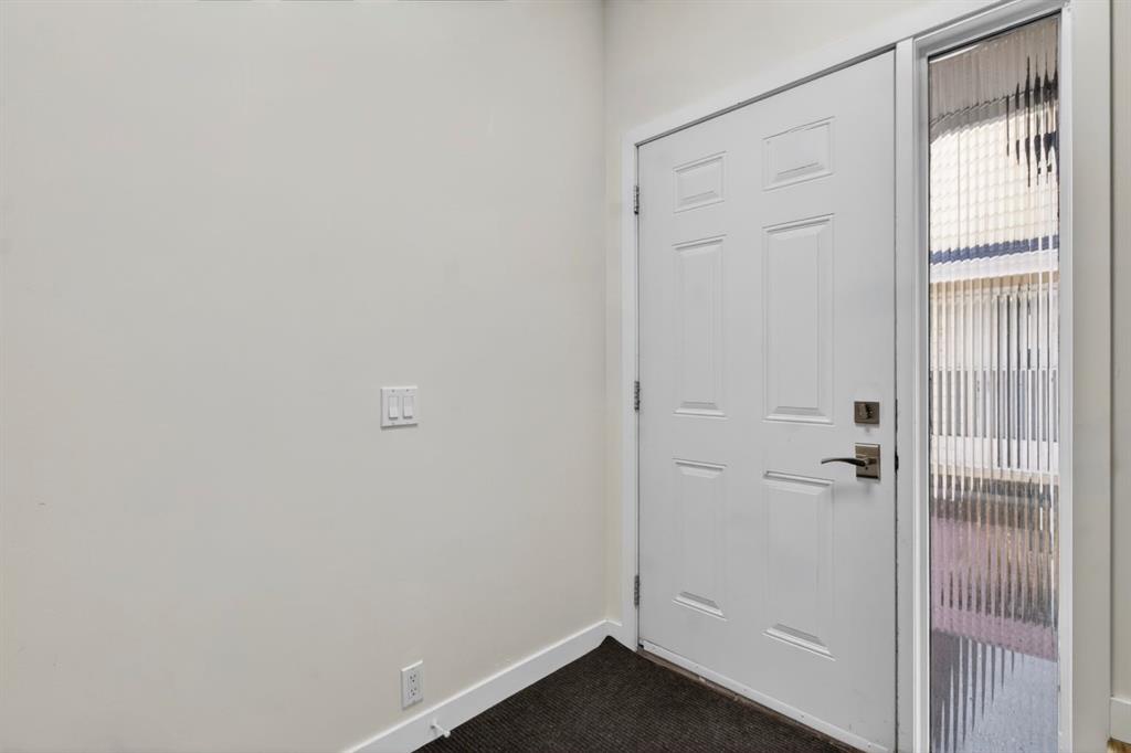 Picture for 360 Point Mckay Gardens NW