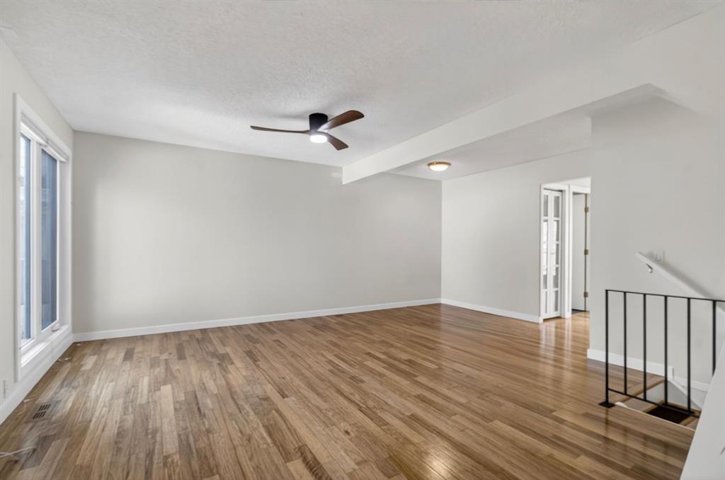 Picture for 360 Point Mckay Gardens NW