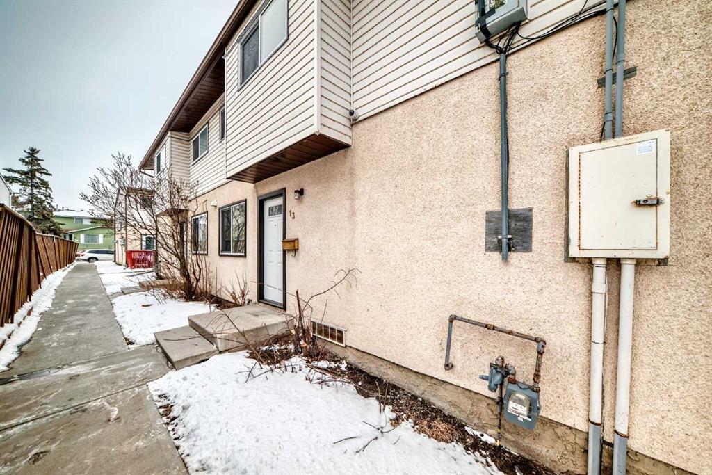 Picture for 13, 4531 7 Avenue SE