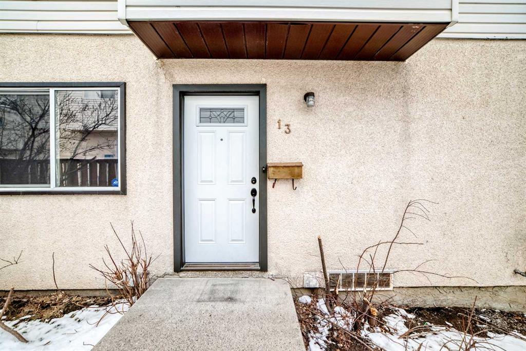 Picture for 13, 4531 7 Avenue SE