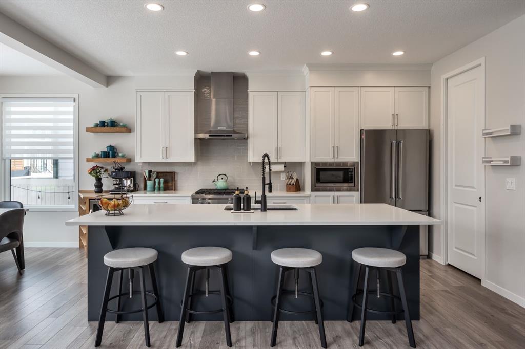 Picture for 7270 11 Avenue SW