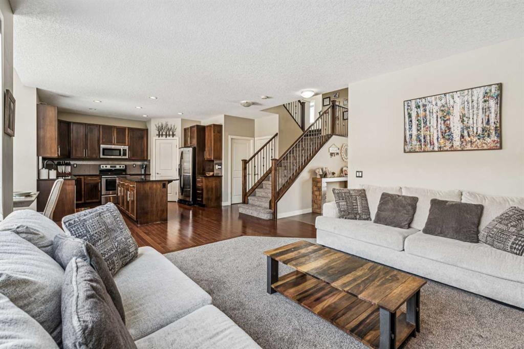 Picture for 4 Drake Landing Gate 