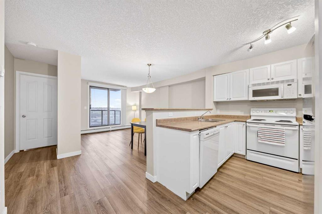 Picture for 1106, 1111 6 Avenue SW