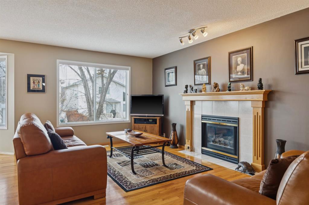 Picture for 235 Sierra Morena Close SW