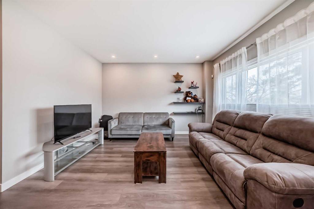 Picture for 2539 10 Avenue SE