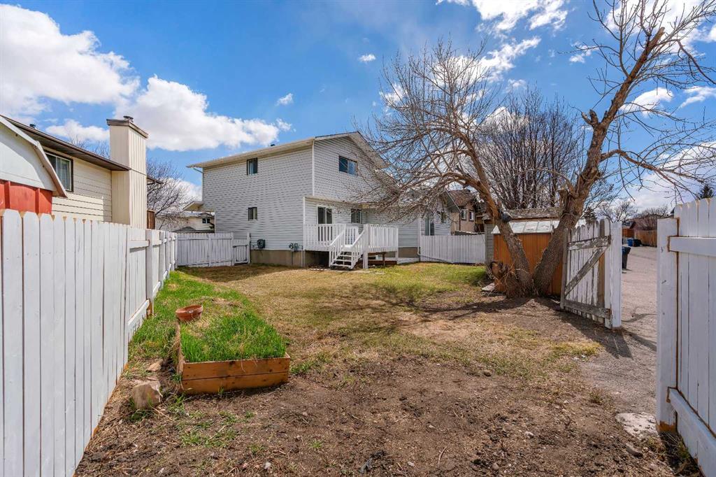 Picture for 68 Templeson Crescent NE