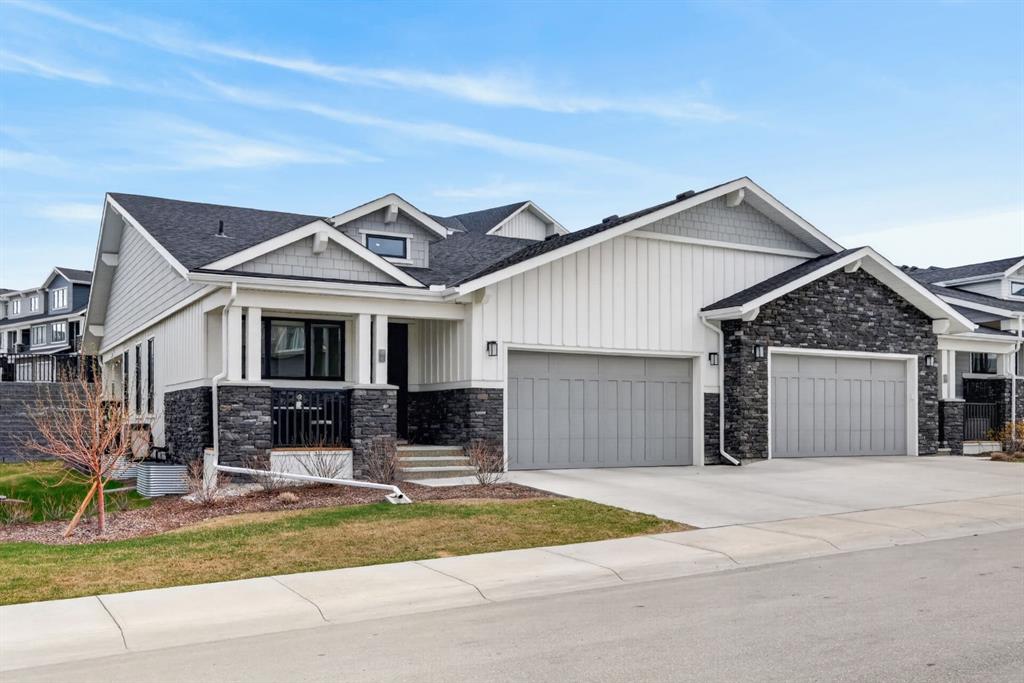 Picture for 46 Crestridge Bay SW