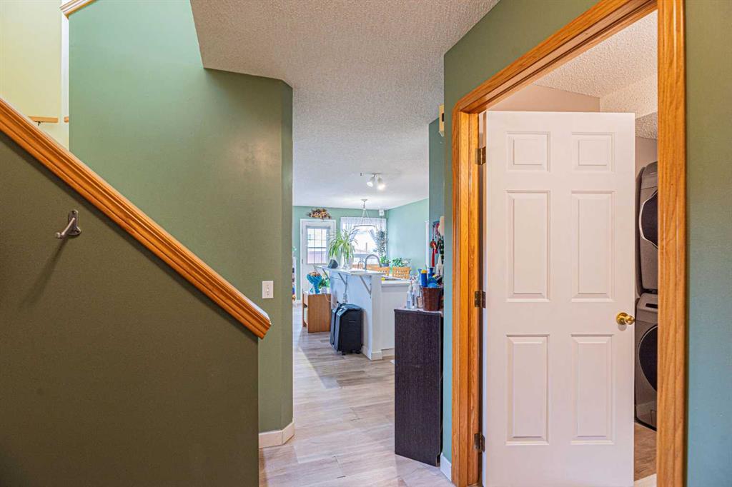 Picture for 18 Coral Springs Circle NE