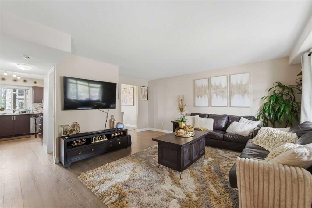 Picture for 1311, 121 Copperpond Common N