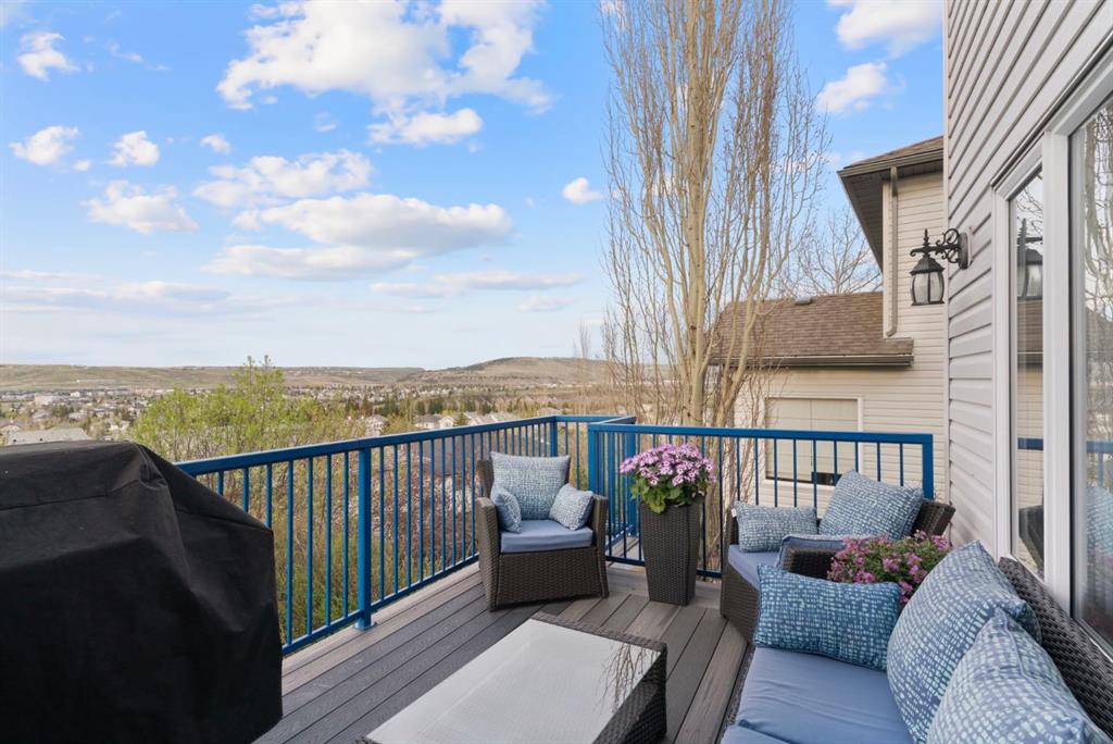 Picture for 16 Bow Ridge Drive 