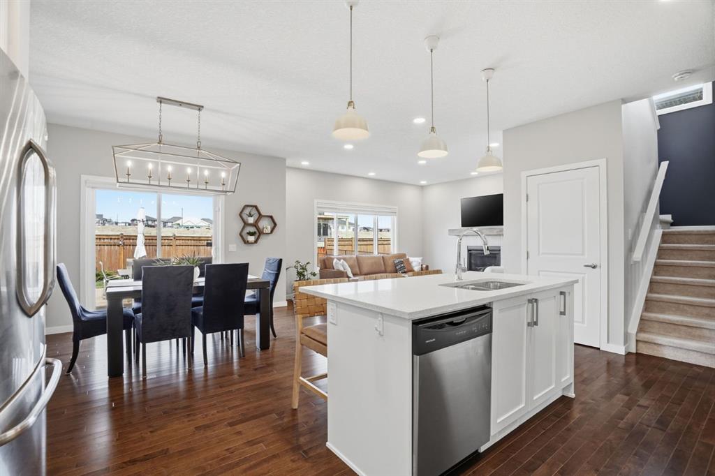 Picture for 81 Mount Rae Heights 