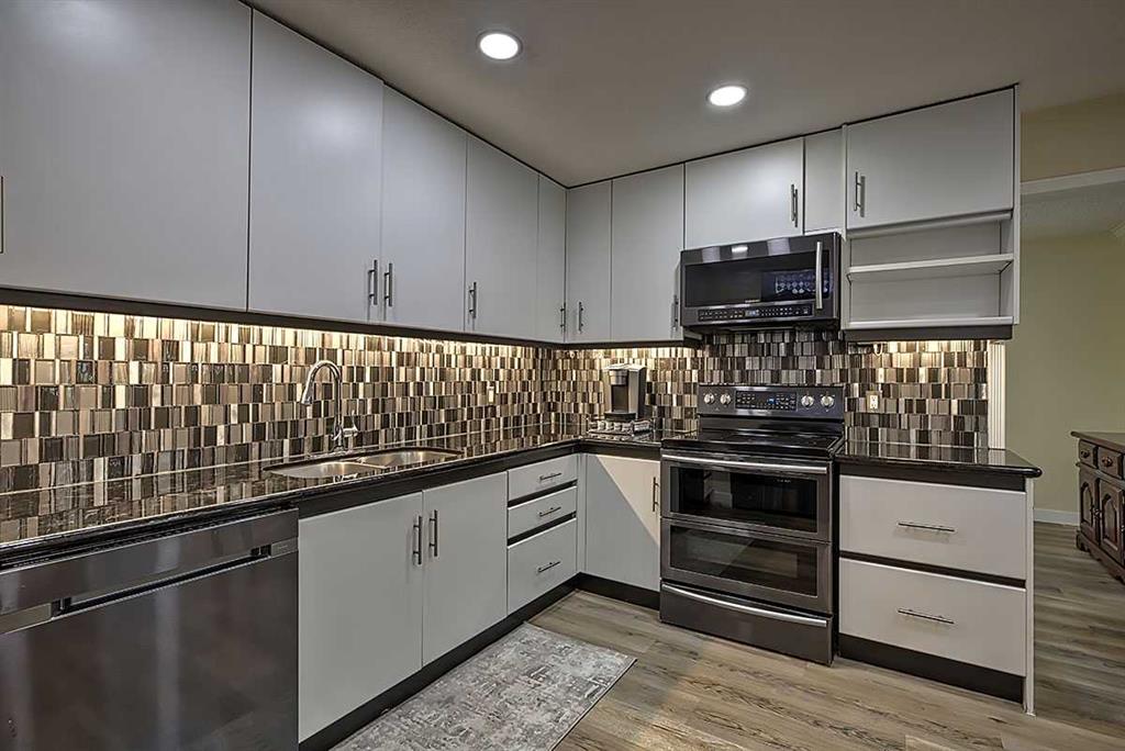 Picture for 48 Deermont Way SE