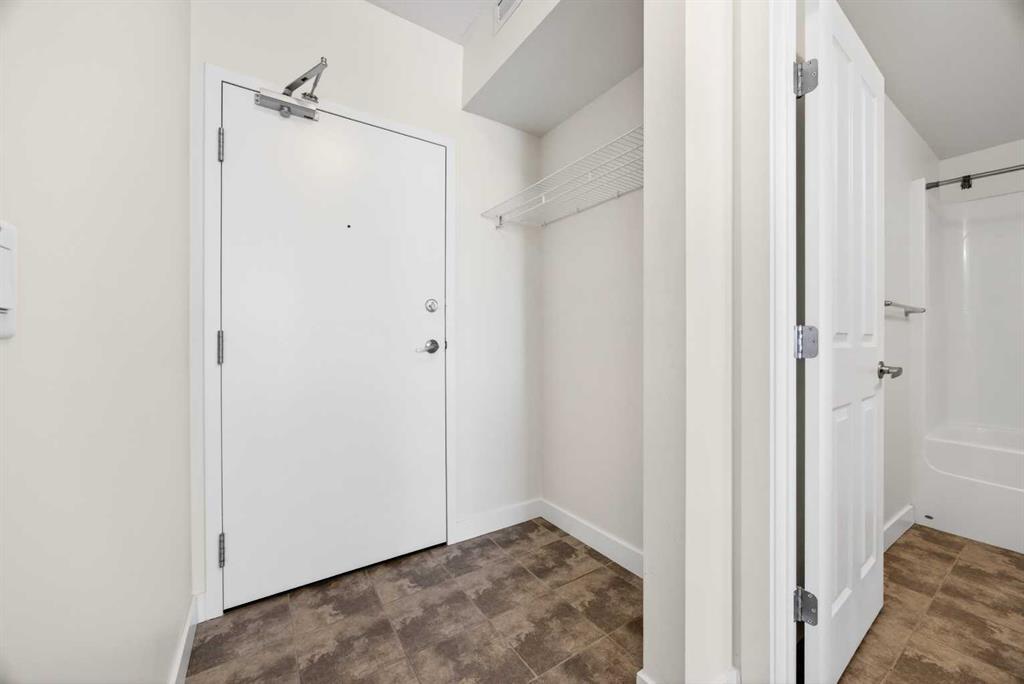 Picture for 704, 3830 Brentwood Road NW