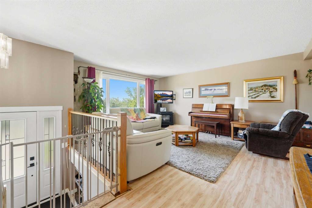 Picture for 283080 Township Road 254  
