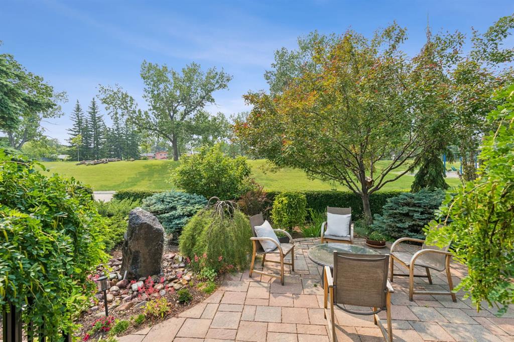 Picture for 48 Flavelle Road SE