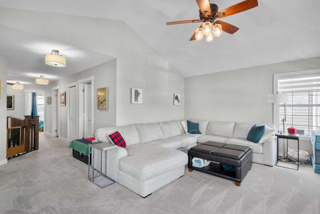 Picture for 2581 Coopers Circle SW https://www.cirrealty.ca/reb/creb/36/A2266136_24.jpg