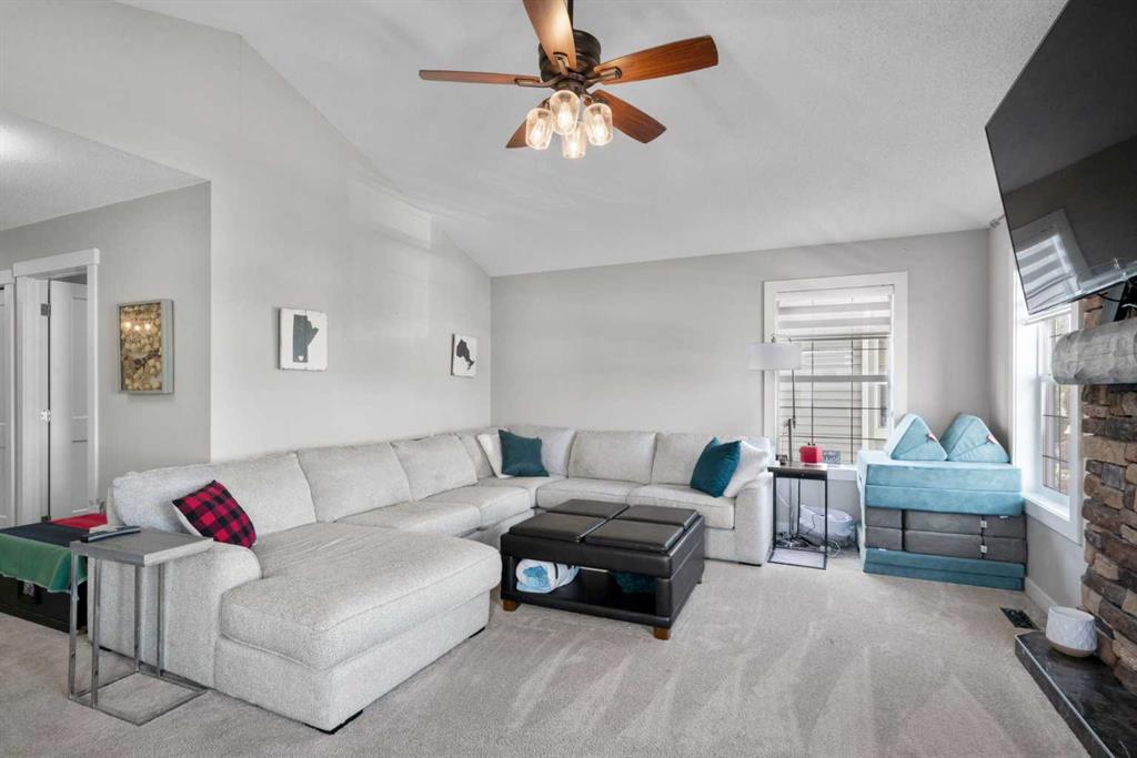 Picture for 2581 Coopers Circle SW https://www.cirrealty.ca/reb/creb/36/A2266136_25.jpg