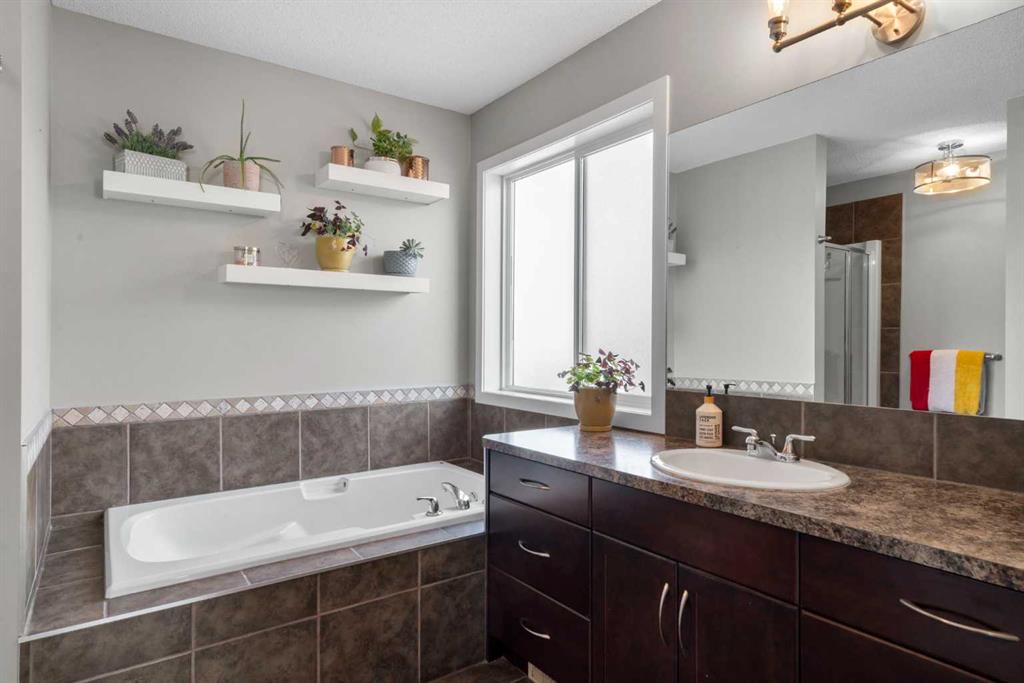 Picture for 2581 Coopers Circle SW https://www.cirrealty.ca/reb/creb/36/A2266136_29.jpg