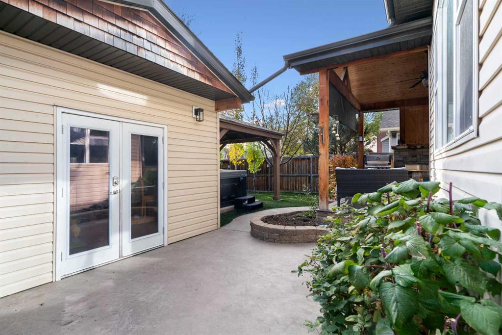 Picture for 2581 Coopers Circle SW https://www.cirrealty.ca/reb/creb/36/A2266136_50.jpg