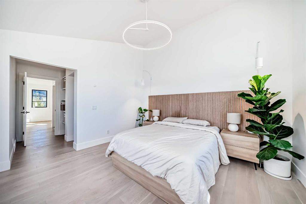 Picture for 26 Treeline Common SW https://www.cirrealty.ca/reb/creb/36/A2266336_30.jpg