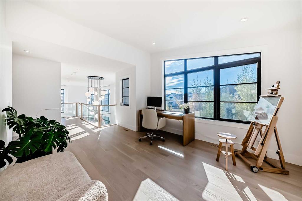 Picture for 26 Treeline Common SW https://www.cirrealty.ca/reb/creb/36/A2266336_43.jpg