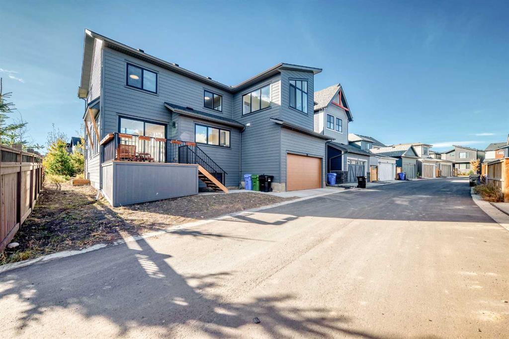 Picture for 26 Treeline Common SW https://www.cirrealty.ca/reb/creb/36/A2266336_46.jpg