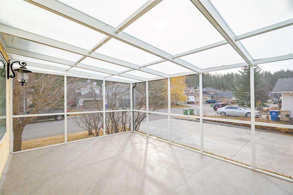 Picture for 301 Riverview Green 