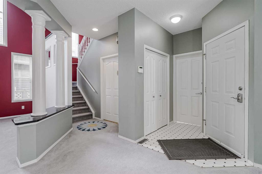 Picture for 375 Douglas Glen Gardens SE