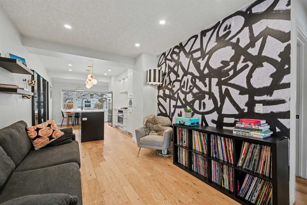 Picture for 835 18 Avenue NW