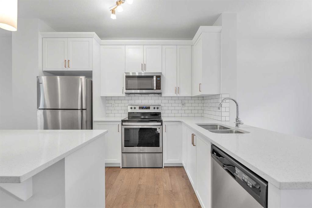 Picture for 131 Legacy Point SE