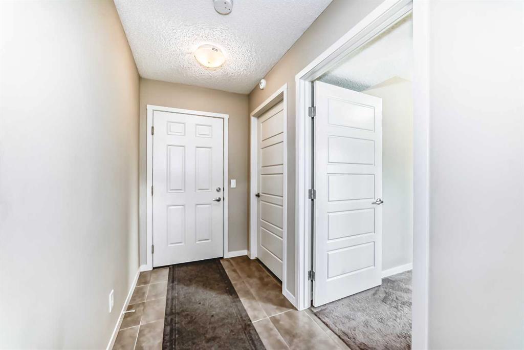 Picture for 621 Nolanlake Villas NW