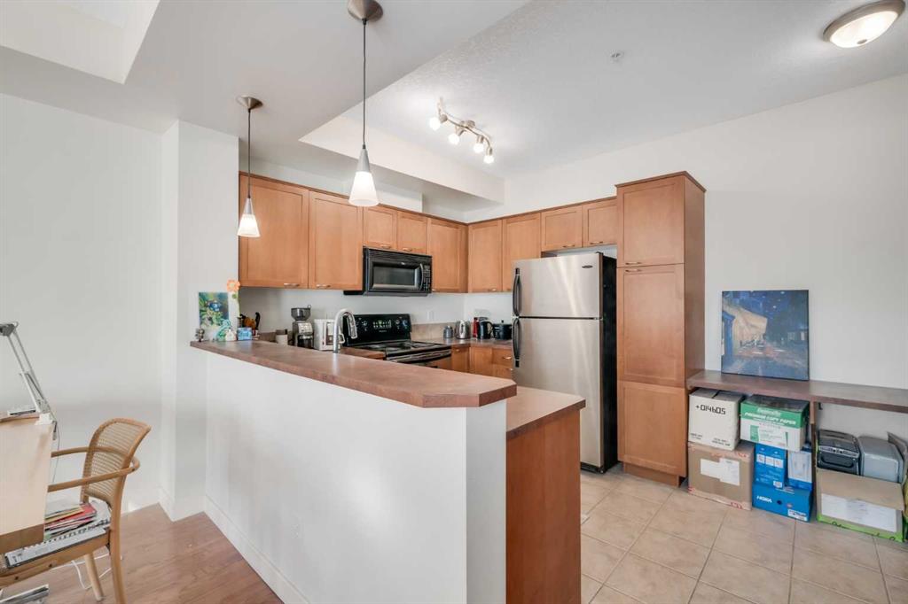 Picture for 301, 208 Holy Cross Lane SW