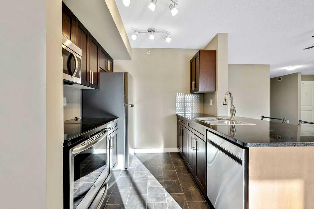 Picture for 7402, 403 Mackenzie Way SW