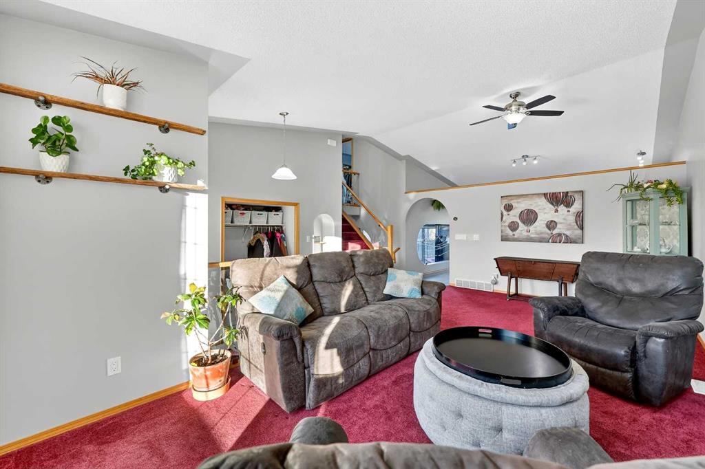 Picture for 1336 Meadowbrook Drive SE