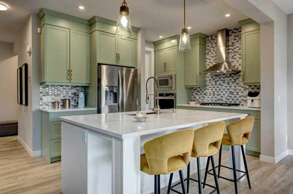 Picture for 144 Cranbrook Gardens W