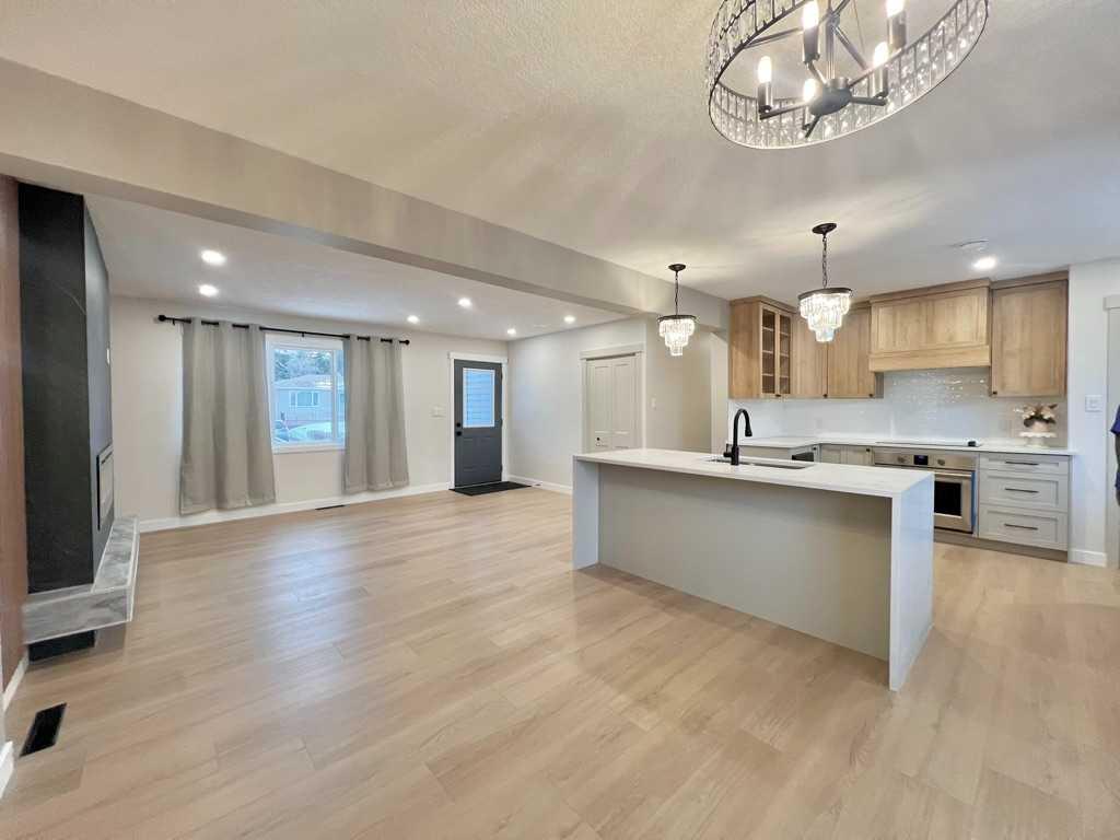 Picture for 146 Springwood Drive SW