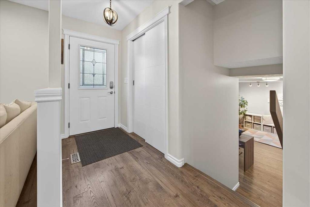 Picture for 102 Hodson Crescent 