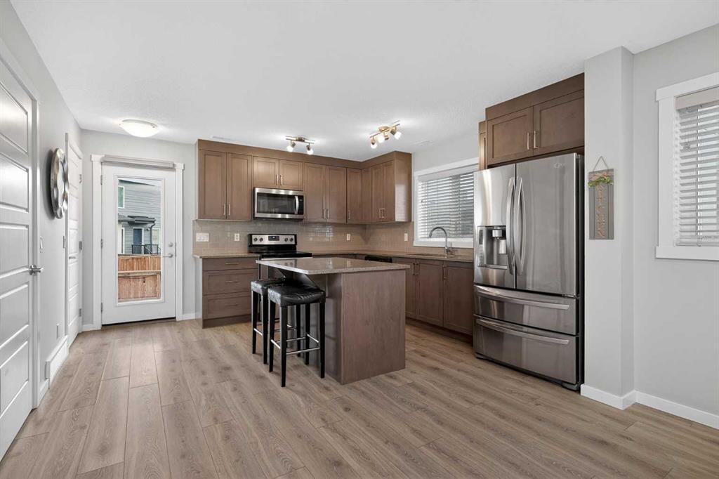 Picture for 19478 37 Street SE